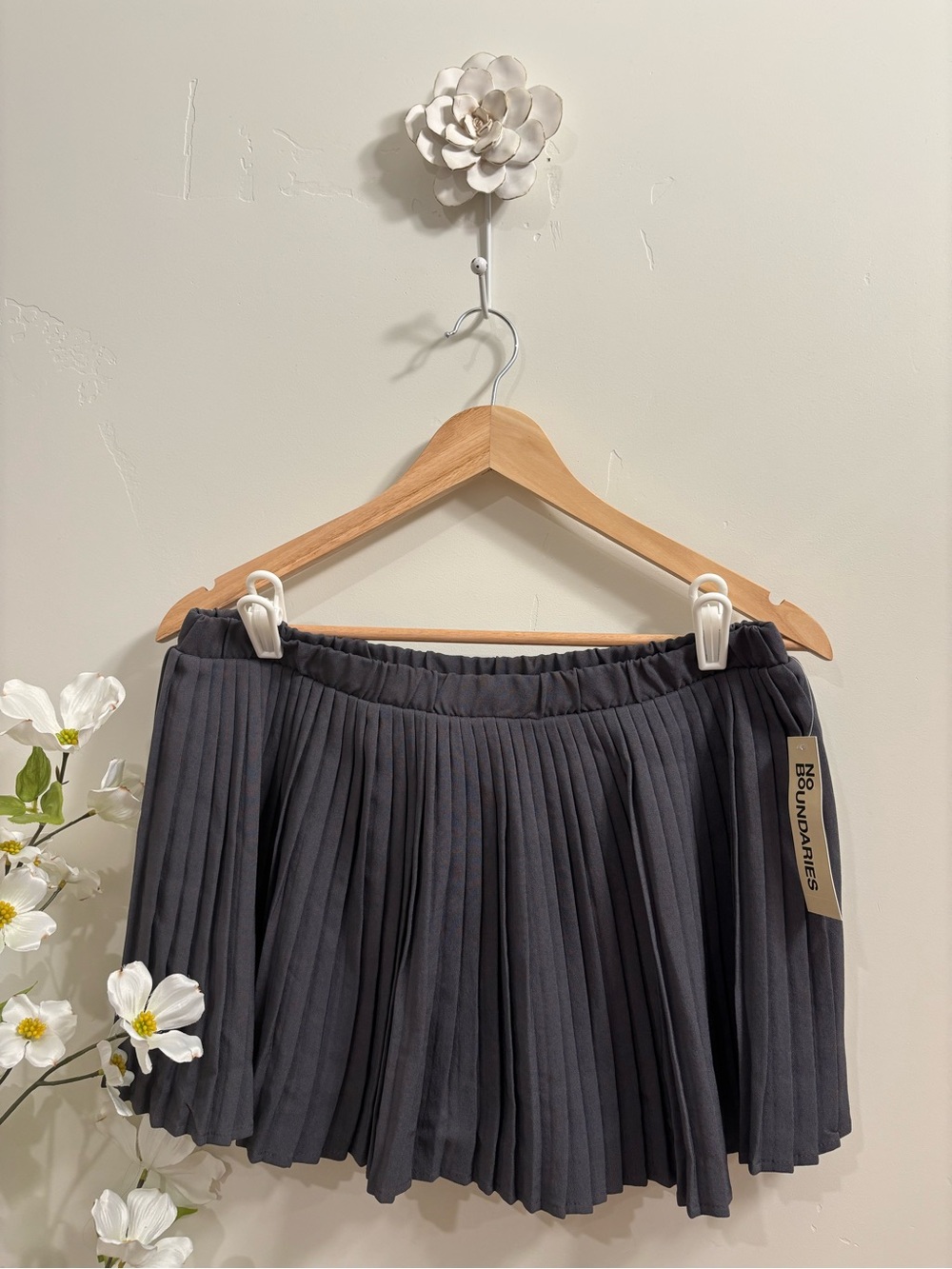 Pleated Mini Skort in Gray